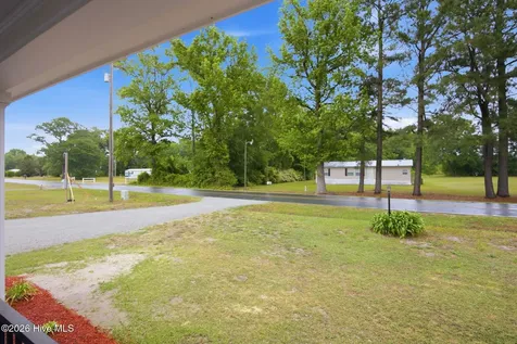 277 Bennetts Bridge Road Mount Olive NC 28365
