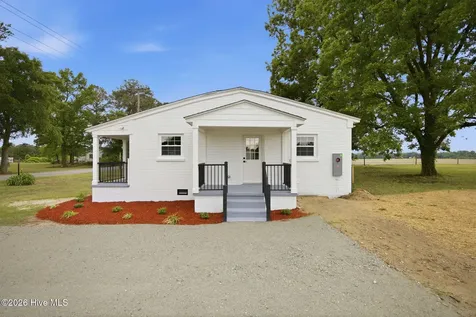 277 Bennetts Bridge Road Mount Olive NC 28365