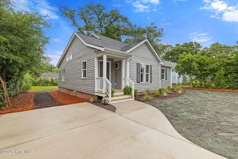 2117 Plaza Drive Wilmington NC 28405