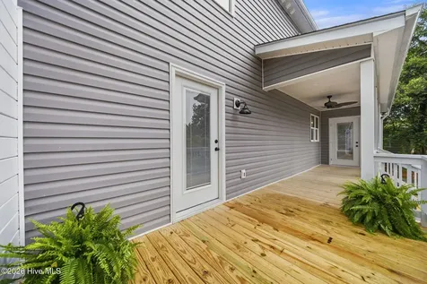 2117 Plaza Drive Wilmington NC 28405
