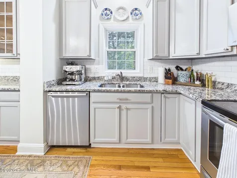 414 W Blackbeard Road W Wilmington NC 28409