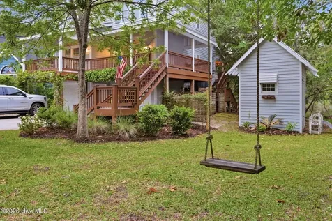 414 W Blackbeard Road W Wilmington NC 28409