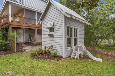 414 W Blackbeard Road W Wilmington NC 28409
