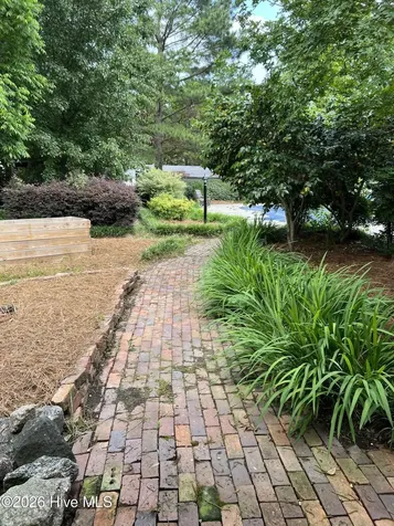 609 Robeson Avenue Lake Waccamaw NC 28450