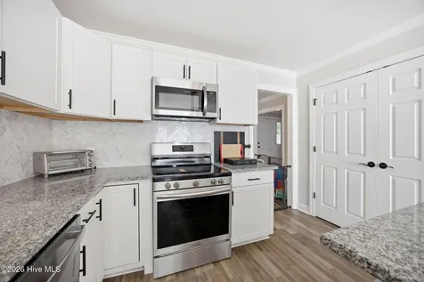 3163 Fox Run Circle Kinston NC 28504