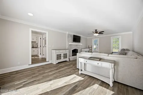 3163 Fox Run Circle Kinston NC 28504