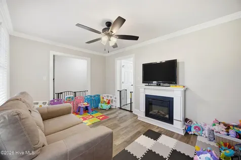 3163 Fox Run Circle Kinston NC 28504