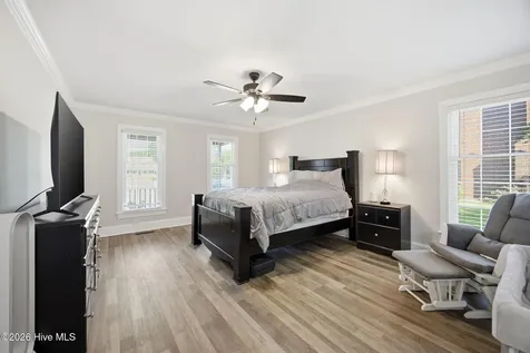 3163 Fox Run Circle Kinston NC 28504