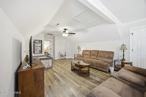 3163 Fox Run Circle Kinston NC 28504
