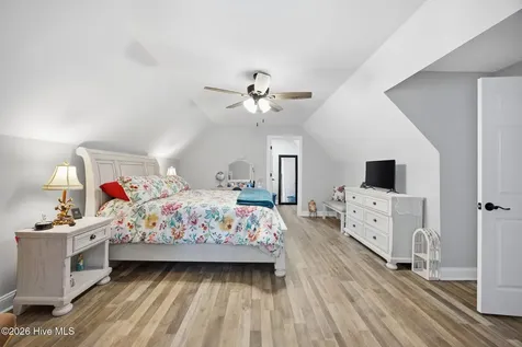 3163 Fox Run Circle Kinston NC 28504