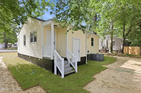 910 Simmons Street New Bern NC 28560
