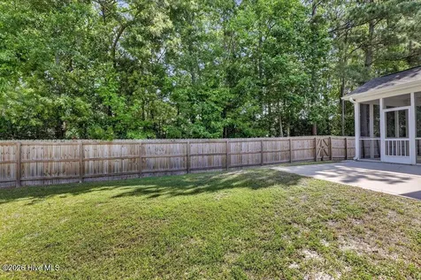 104 Mckinnon Place Jacksonville NC 28540
