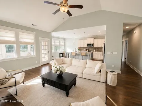 747 Tuscan Way Wilmington NC 28411