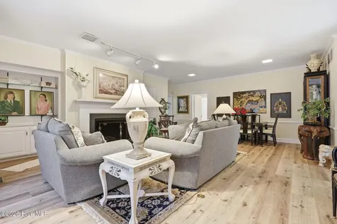 1207 Country Club Drive Kinston NC 28504