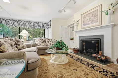 1207 Country Club Drive Kinston NC 28504