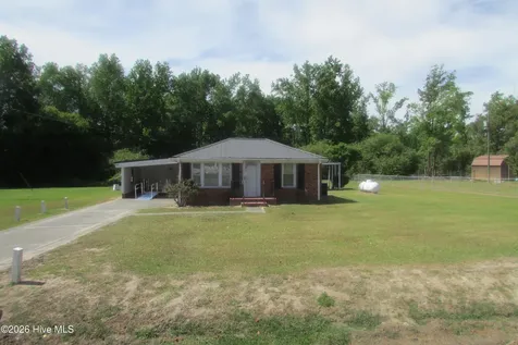 186 Rainbow Road Warsaw NC 28398