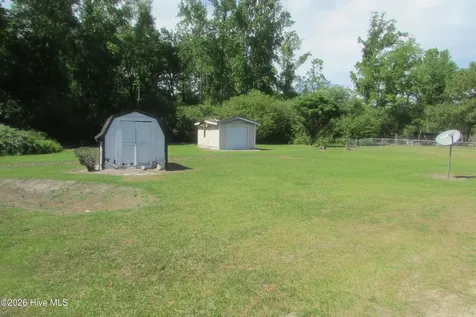 186 Rainbow Road Warsaw NC 28398