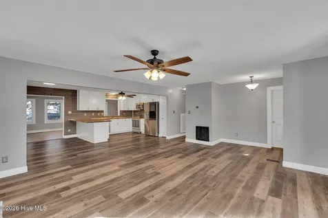 107 Dockside Drive Jacksonville NC 28546