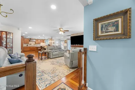 1988 W Lake Shore Drive Wilmington NC 28401