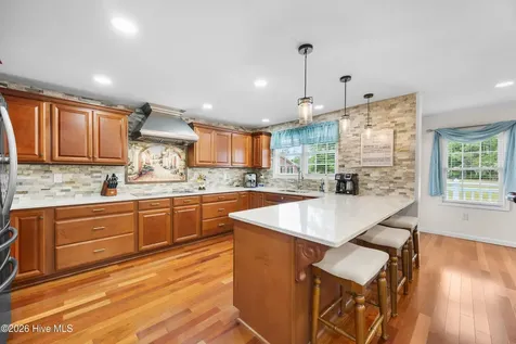 1988 W Lake Shore Drive Wilmington NC 28401