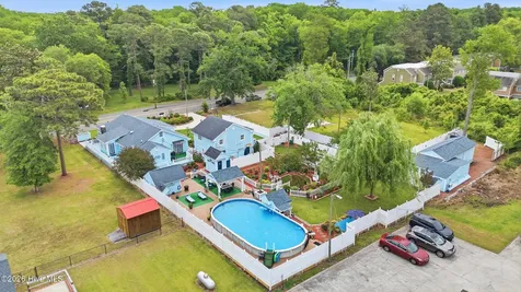 1988 W Lake Shore Drive Wilmington NC 28401