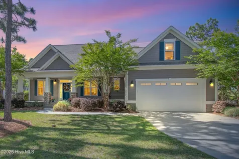 2738 Oak Forest Drive Southport NC 28461