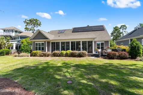2738 Oak Forest Drive Southport NC 28461