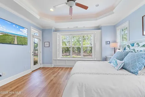 2738 Oak Forest Drive Southport NC 28461