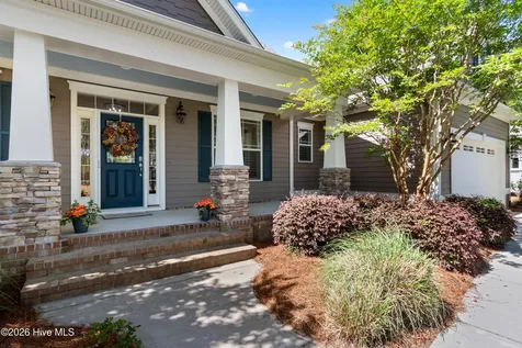 2738 Oak Forest Drive Southport NC 28461