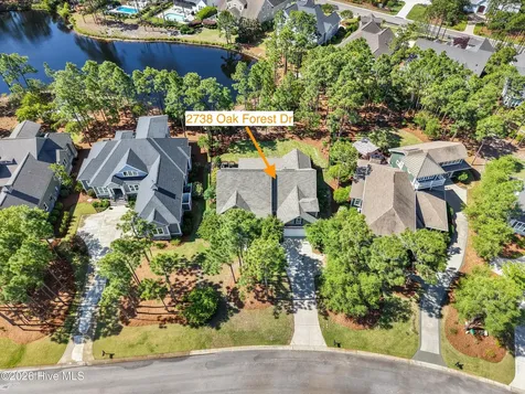 2738 Oak Forest Drive Southport NC 28461
