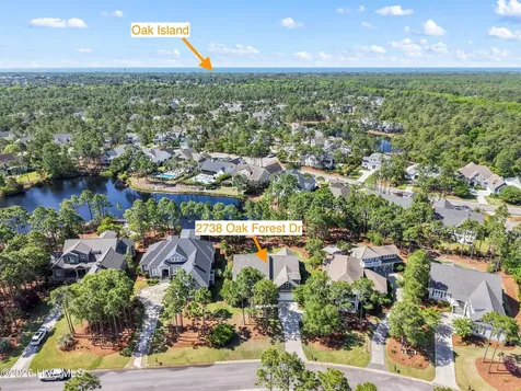 2738 Oak Forest Drive Southport NC 28461