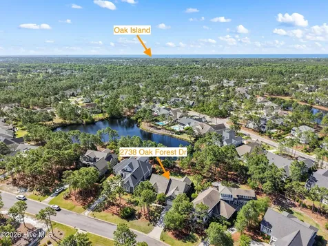 2738 Oak Forest Drive Southport NC 28461