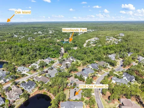 2738 Oak Forest Drive Southport NC 28461