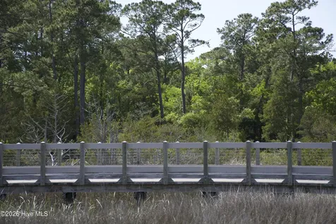2738 Oak Forest Drive Southport NC 28461