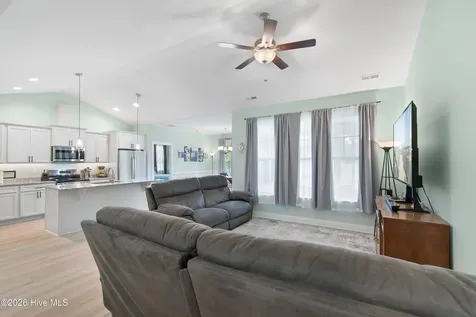 514 Greenmoss Road Southport NC 28461
