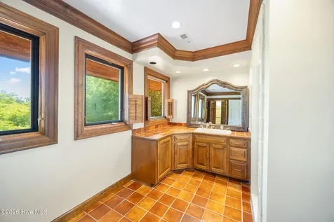201 Country Club Drive Elizabeth City NC 27909