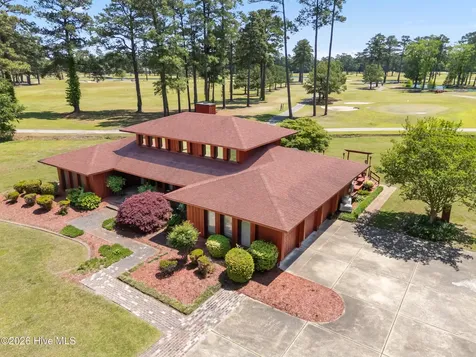 201 Country Club Drive Elizabeth City NC 27909