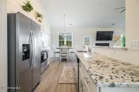 305 Broadleaf Drive Jacksonville NC 28546