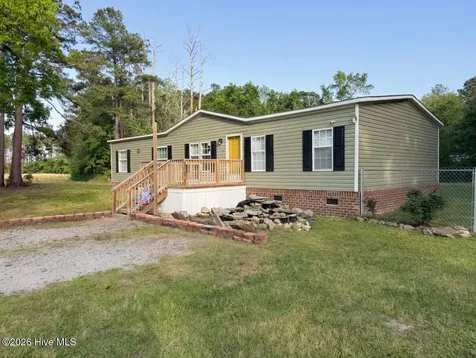 84 Demery Road Pembroke NC 28372