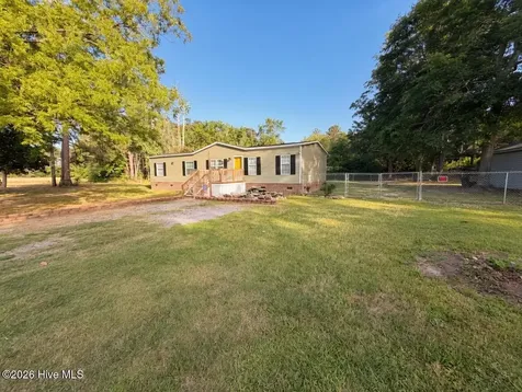 84 Demery Road Pembroke NC 28372