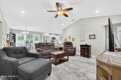 2925 Hardsmith Street Shallotte NC 28470