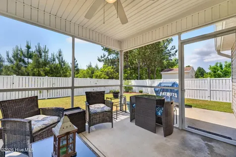 2925 Hardsmith Street Shallotte NC 28470