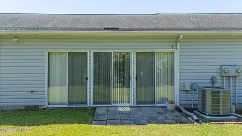 1603 Courtyard East Beaufort NC 28516