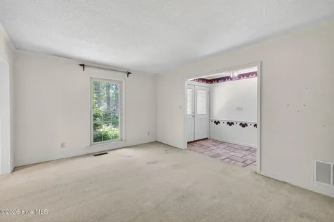 222 Greenwich Lane Wilmington NC 28409