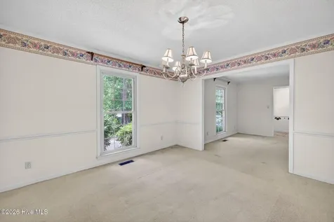 222 Greenwich Lane Wilmington NC 28409
