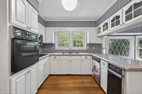222 Greenwich Lane Wilmington NC 28409
