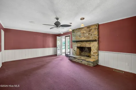 222 Greenwich Lane Wilmington NC 28409