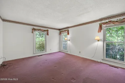 222 Greenwich Lane Wilmington NC 28409