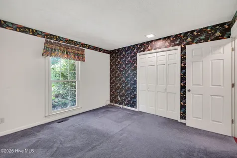 222 Greenwich Lane Wilmington NC 28409