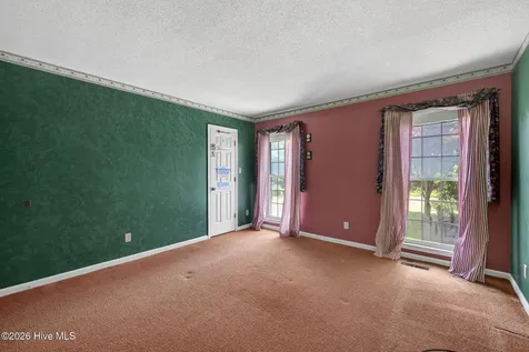 222 Greenwich Lane Wilmington NC 28409